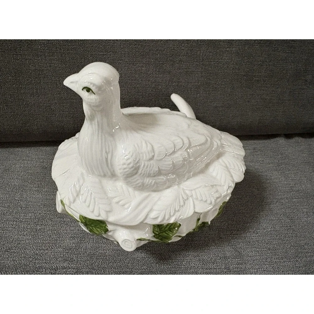 Vintage White Green Ceramic Bird on Nest Haldon Group Soup‎ Tureen 1983  7x5.75